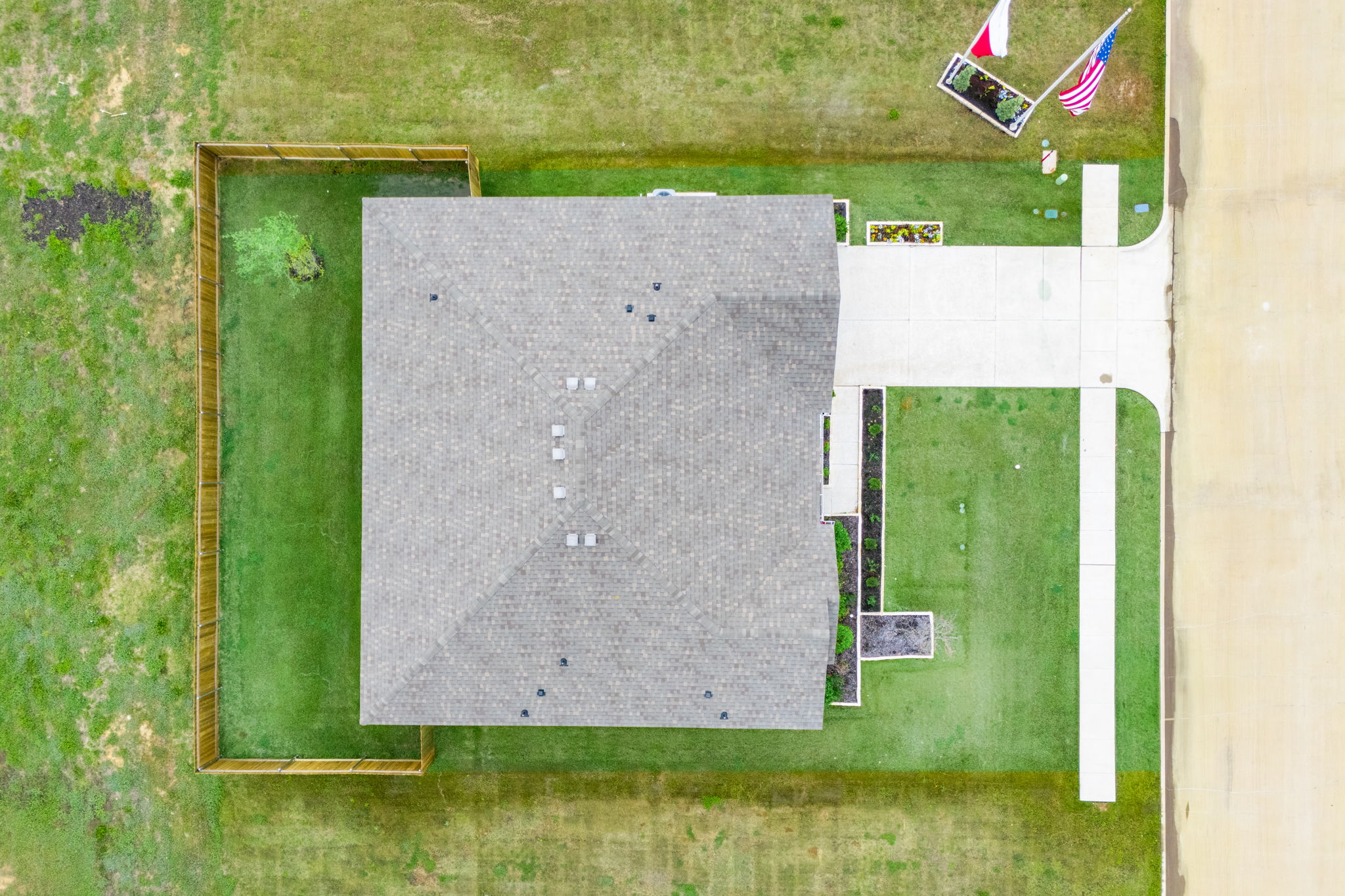 A drawing of a house.