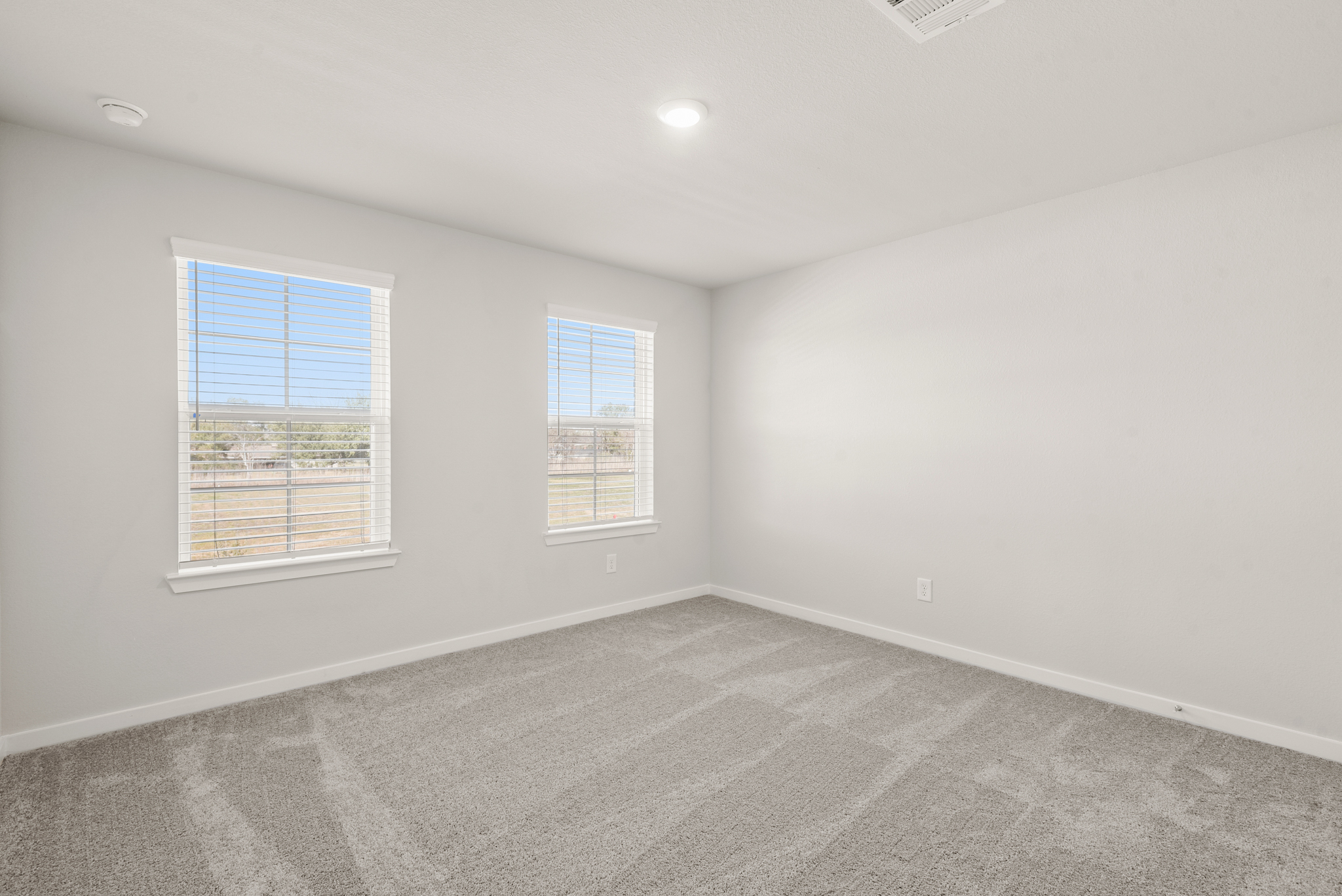 A room with windows.