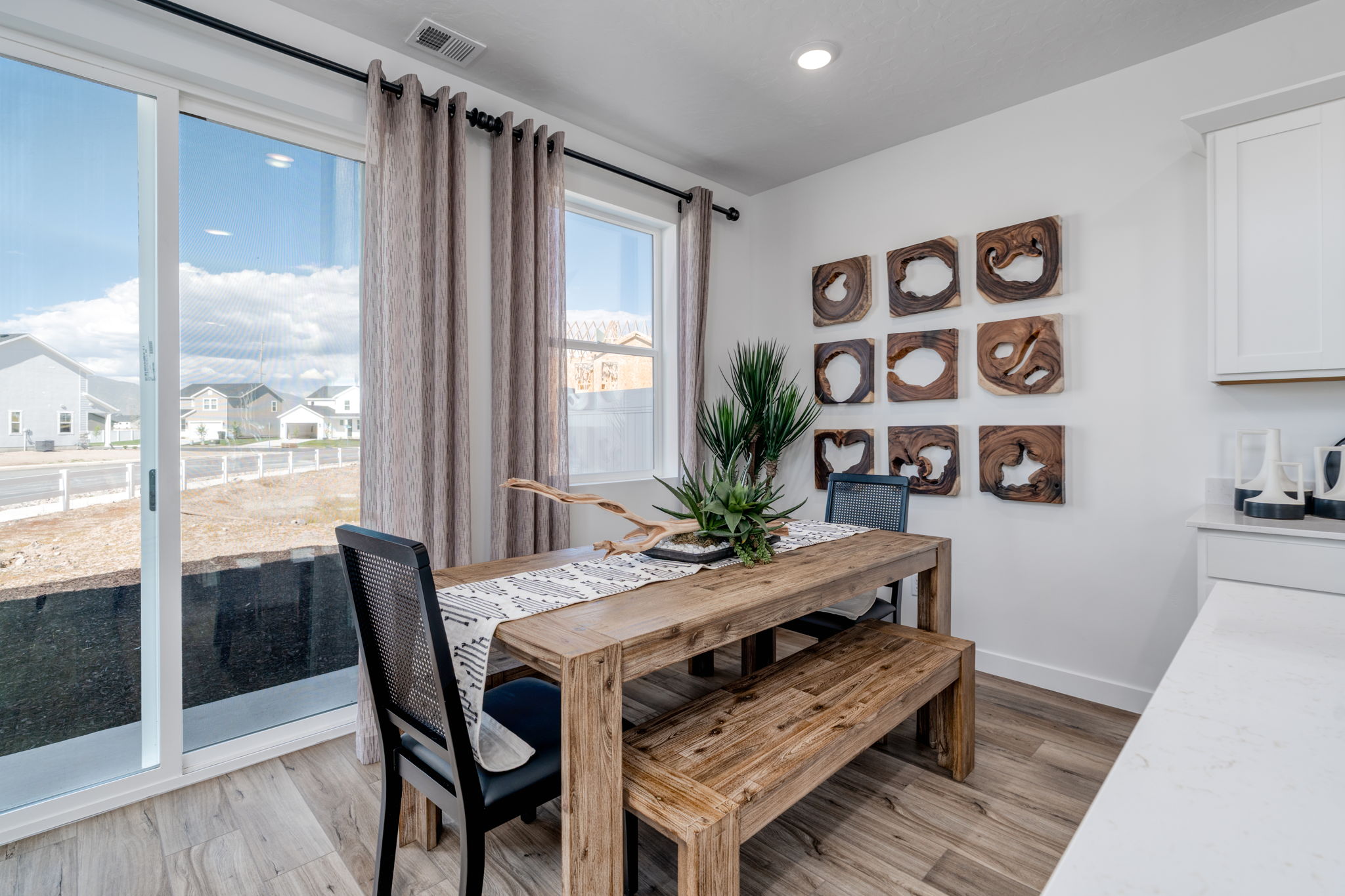 A dining table in a room.